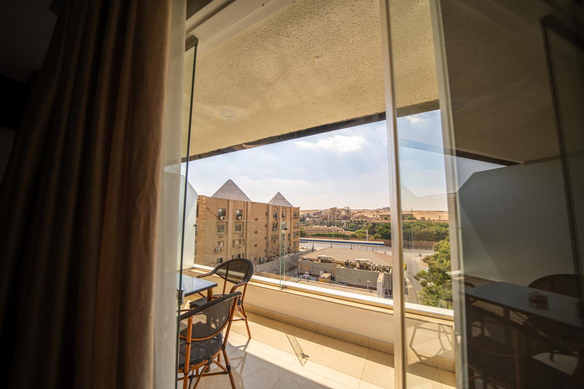 King Pyramids View Hotel Kafrat al Jabal Exterior photo