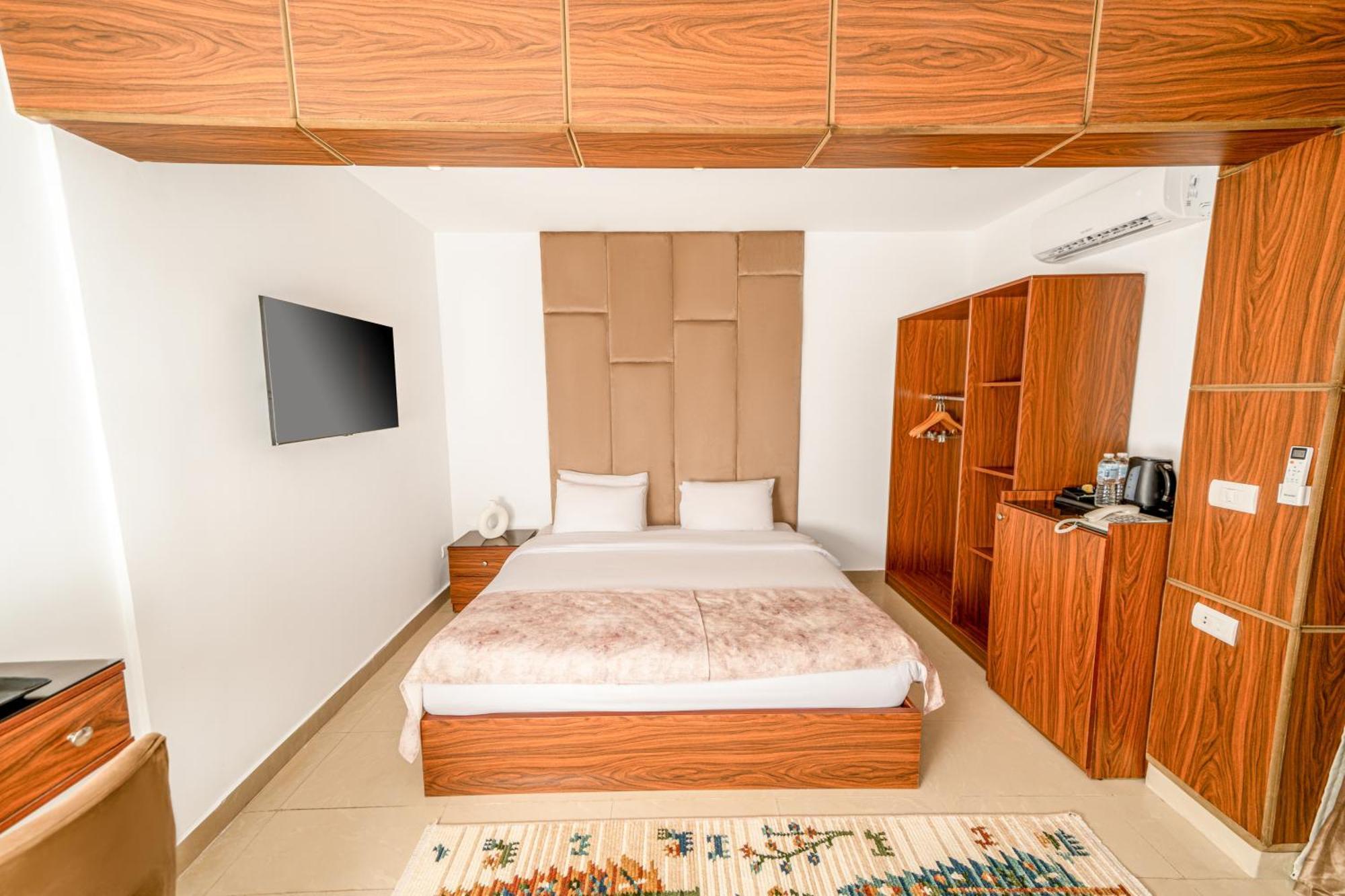 King Pyramids View Hotel Kafrat al Jabal Exterior photo